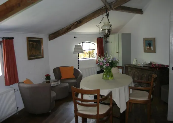 Bed and breakfast De Leeghpoel 3*